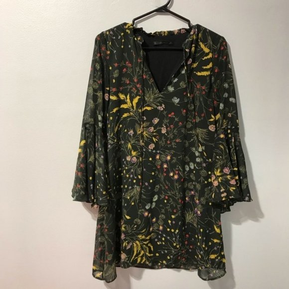 Zara Basic Floral Shift Dress with bell sleeves S - Picture 5 of 8